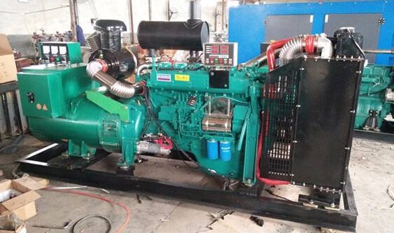 鹤壁潍柴二手发电机大型柴油发电机组