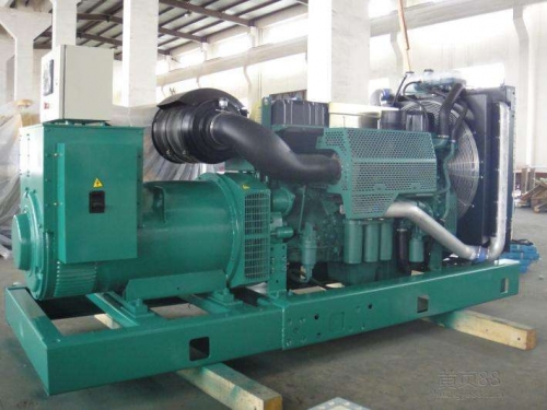 鹤壁康明斯发电机出租：确保您的业务不间断！